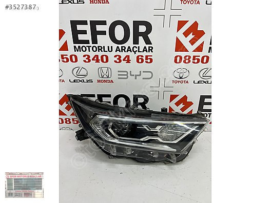 TOYOTA RAV-4 SAĞ FAR ÇIKMA ORJİNAL YEDEK PARÇA
