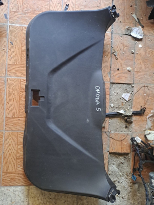 Chery omoda5 arka bagaj kapağı iç kaplaması