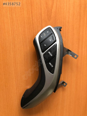 HYUNDAİ İ30 DİREKSİYON TUŞ TAKIMI ORJİNAL