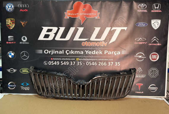 Skoda Süperb 2013-2015 Ön Panjur Full Kromlu 3T0853668B