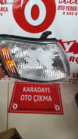 Toyota Corona Carina sinyal lambası