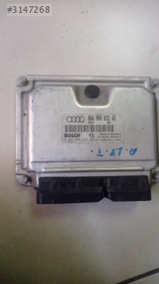 AUDİ A3 MOTOR BEYNİ Bosch ME7.5 06A906032AS 0261206435
