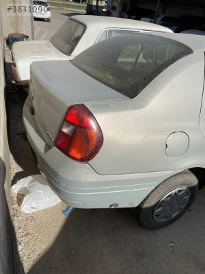 RENAULT CLİO BAGAJ KAPAĞI ÇIKMA ORJİNAL