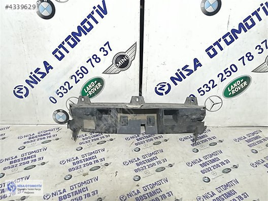 JEEP GRAND CHEROKEE 3 ÖN TAMPON ORTA ALT BRAKETİ M162929