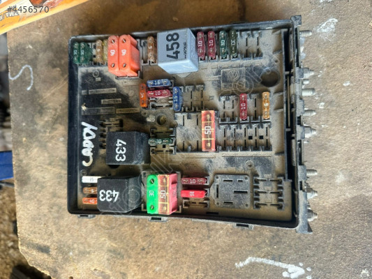 RENAULT FLUENCE SİGORTA KUTUSU