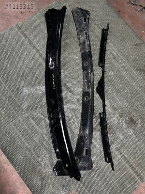 2010 trafic ön cam ızgarası ve sacı