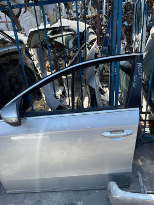 VOLKSWAGEN PASSAT SOL ÖN KAPI