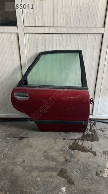 Volvo s40 sağ arka kapı