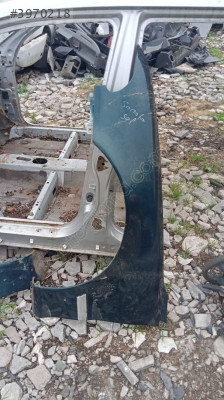 Hindai sonata sol ön çamurluk  95 model yedek parça