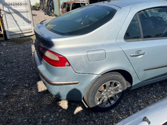 RENAULT LAGUNA 2 ARKA ÇAMURLUK MONTECAR 2