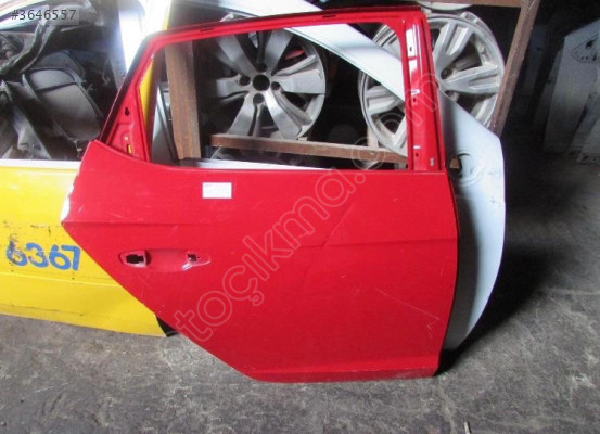 2013 SEAT LEON ÇIKMA SAĞ ARKA KAPI PARÇASI