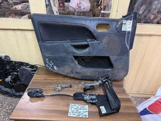 FORD FİESTA SOL ÖN KAPI DÖŞEMESİ ORJİNAL ÇIKMA 02-08 MODEL