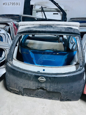 Nissan Micra çıkma orjınal arka bagaj kapağı
