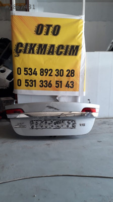 jaguar xf 2009 arka bagaj kapagi