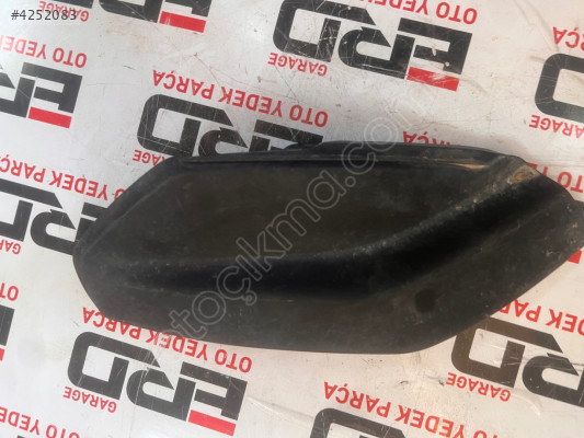 BMW 5 SERİSİ G30 MOTOR BEYNİ KORUMA KAPAĞI 8617521