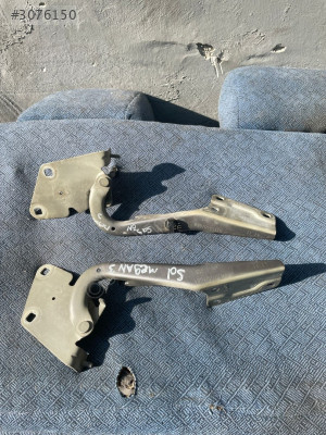 2012 RENAULT MEGAN 3 KAPUT MENTEŞE ADET