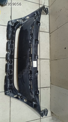 PEUGEOT 3008 2017-2020 ÖN TAMPON ORTA IZGARA /