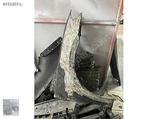 GOLF 7 SAĞ ÖN ÇAMURLUK