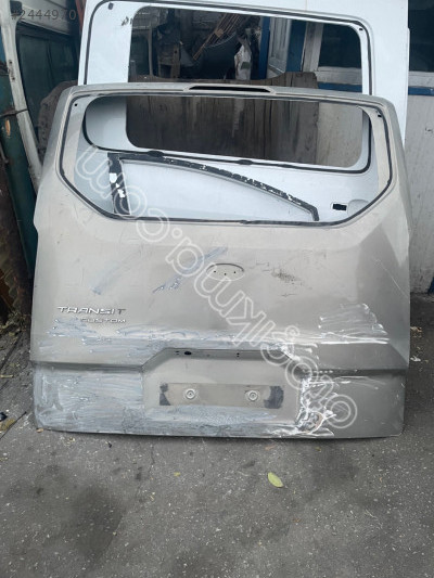 Custom bağaj kaputu