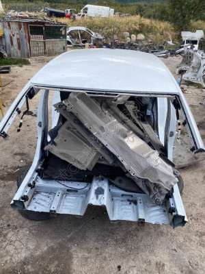 RENAULT CLİO 5.5 ÇIKMA  TAVAN ARKA KUPA