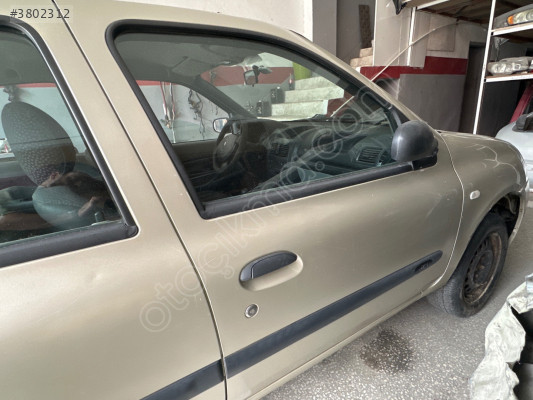 Renault clio symbol 1999-2009 Sağ ön kapı hatasız