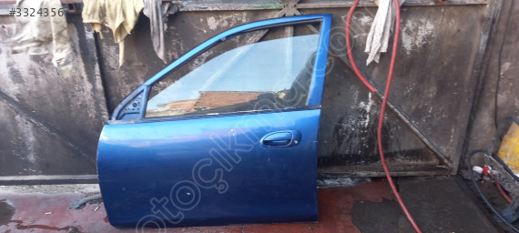 Çıkma mazda familia sol ön kapı