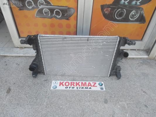 MERCEDES A180 A200 A177 CLA A118 GLA H247 SU RADYATÖRÜ A24758500