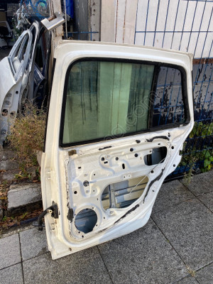 renault clio sembol çıkma sağ arka kapı