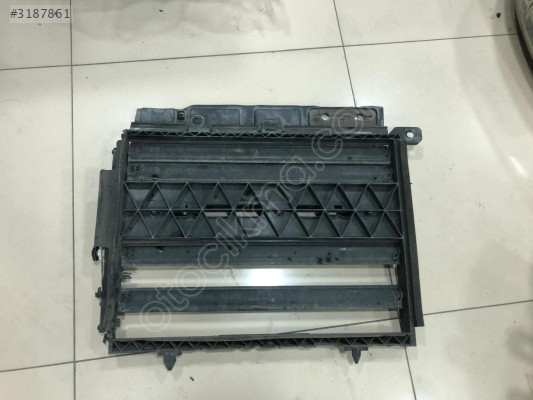 OPEL MOKKA B ÖN HAVALANDIRMA PERDESİ 9840324980