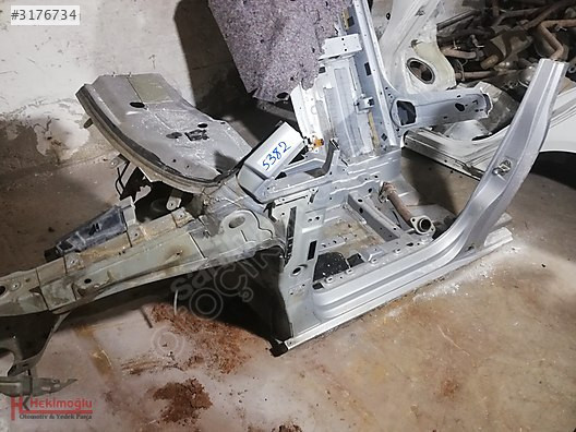 VW CADDY SOL ÖN ÇEYREK KILIÇ SACI PODYE ORTA DİREK MARŞPİYEL ŞAS