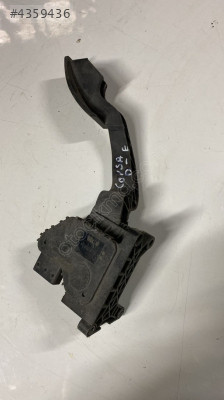 OPEL CORSA E GAZ PEDALI.OTO ERKAN ÜNYE