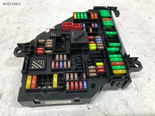 BMW F10 5 KASA ARKA SİGORTA KUTUSU 9264923 ORJINAL