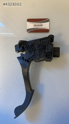 2Q1723503 skoda scala gaz pedalı