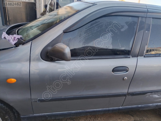 FIAT SIENA SOL OIN KAPI CIKMA