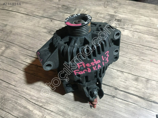 FordKAFiesta 1.3 benzinli şarj dinamosu (3s5t10300aa)