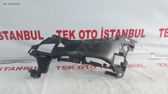 Mercedes E 213 BRAKET ÖN TAMPON SOL A2138850965