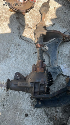 MİTSUBİŞHİ L200 4X4 ÖN DEFRANSİYEL ÇIKMA