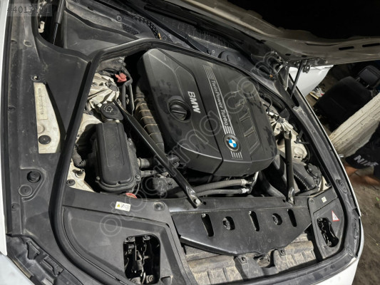 BMW 525 XDRİVER 2.5  DİZEL  MOTOR