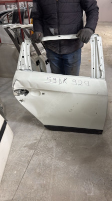 FİAT BRAVO ÇIKMA ORJİNAL SAĞ ARKA KAPI BD1