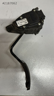 TRAFİC II VIVARO Gaz Pedal Kaptörü 7700313060