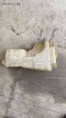 Ford Ranger cam su deposu