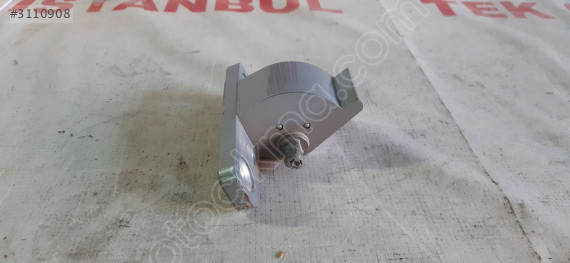 Mercedes C 205 KAPI MENTEŞESİ SOL ARKA ALT