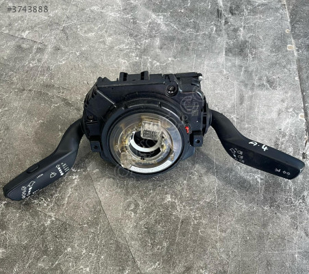 AUDİ A4 SİNYAL KOLU ORJINAL HATASIZ ÇIKMA EGE OTO