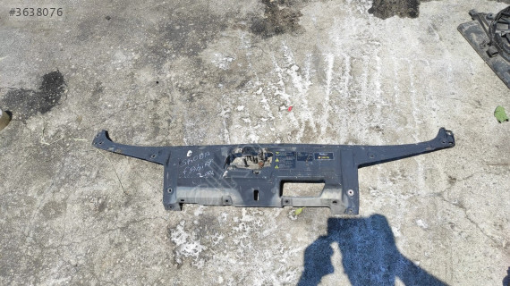 SKODA FABİA ÖN ORTA PANEL CIKMA