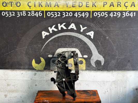 058145523 Vw Passat Audi A4-A6 Çıkma Alternatör Bağlantı Braketi