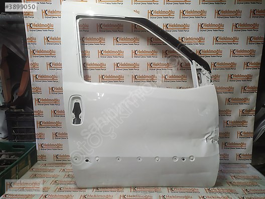 FIAT DOBLO SAĞ ÖN KAPI ÇITIR HASARLI