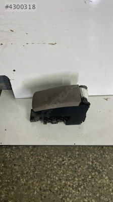 PASSAT B6 04-11 - ÇIKMA KOLÇAK KOMPLE KAPAKLI - 3C0863319S