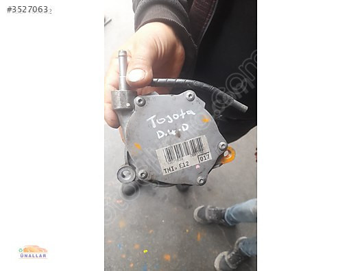 TOYOTA COROLLA için Vakum Pompası - Mertler Oto Yedek Parça