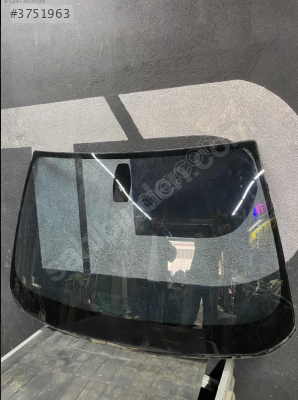 BMW E60 ORJİNAL ÖN CAM