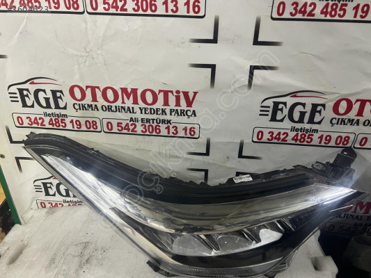 TOYOTA CHR SAĞ FAR ORJINAL HATASIZ